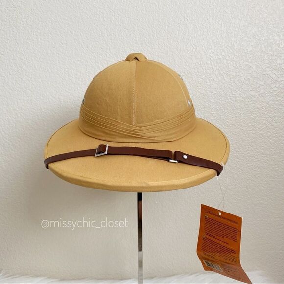 Handmade Hat  - Picture 2 of 6